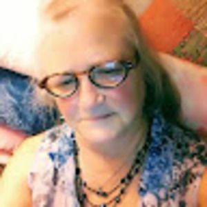 Meet your Posher, Cathy